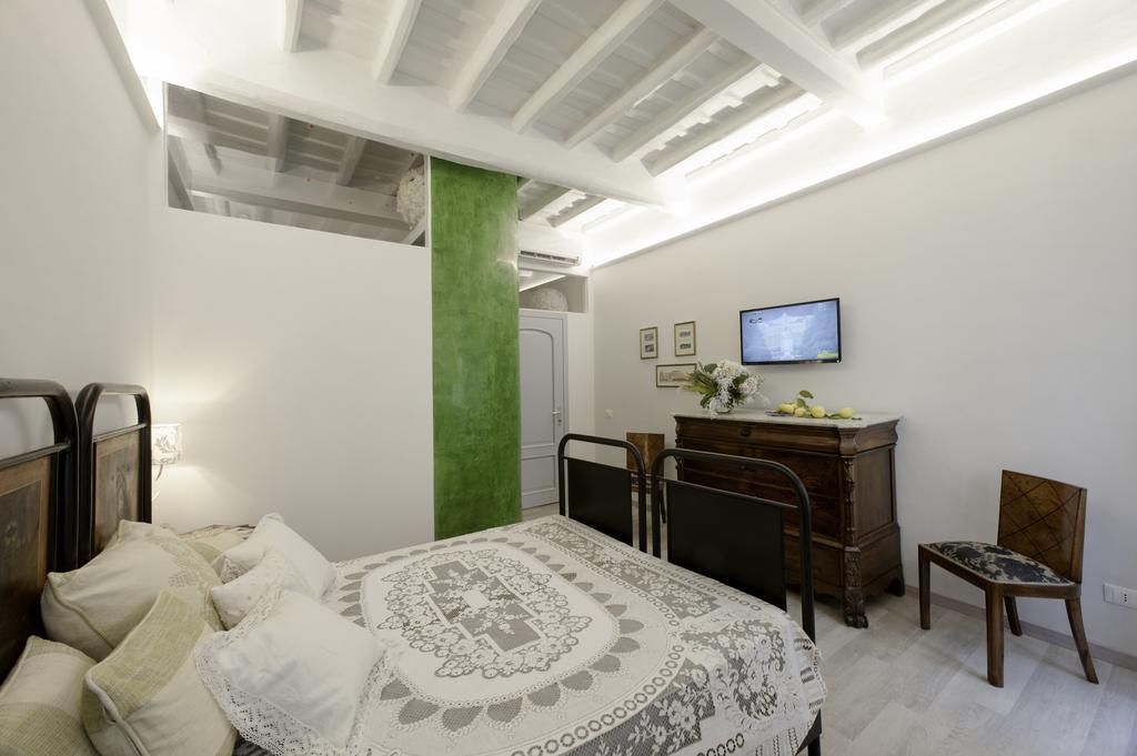 Vittoria Suite Roma Habitación foto
